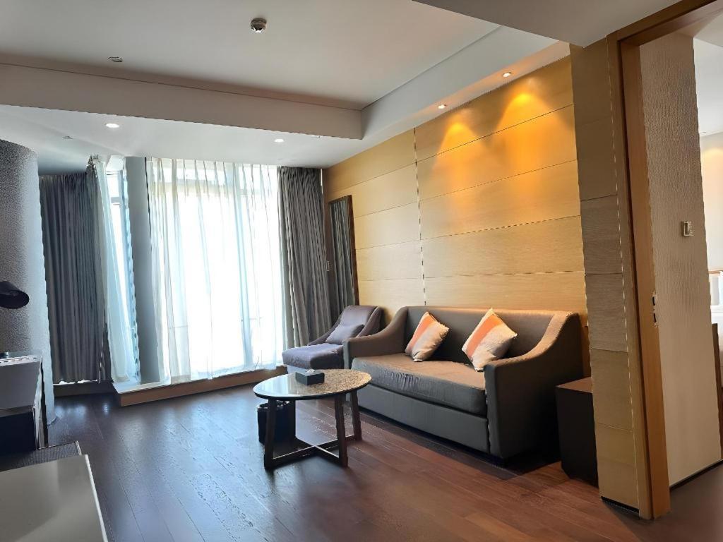 Grand Madison Qingdao Harbour-View Central（Former Qingdao Farglory Hotel） Buitenkant foto