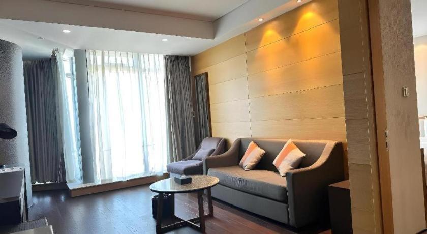 Grand Madison Qingdao Harbour-View Central（Former Qingdao Farglory Hotel） Buitenkant foto